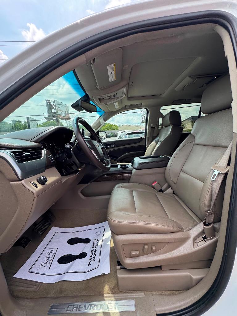 2015 Chevrolet Suburban - $17,995