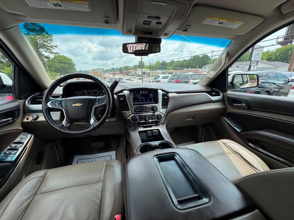 2015 Chevrolet Suburban - $17,995