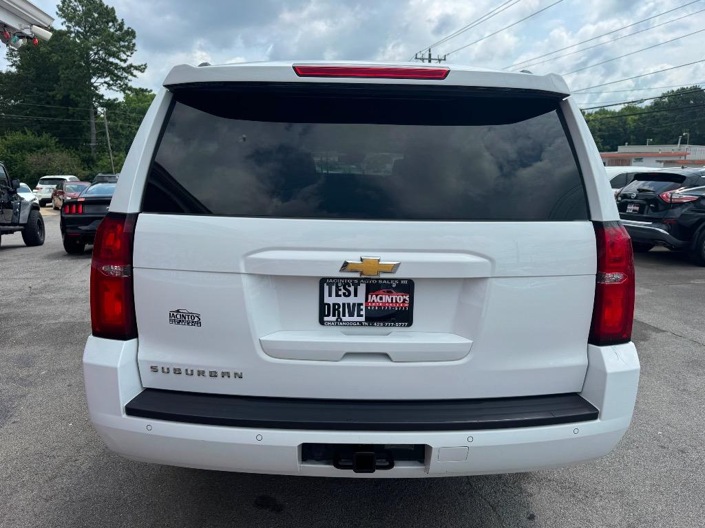 2015 Chevrolet Suburban - $17,995