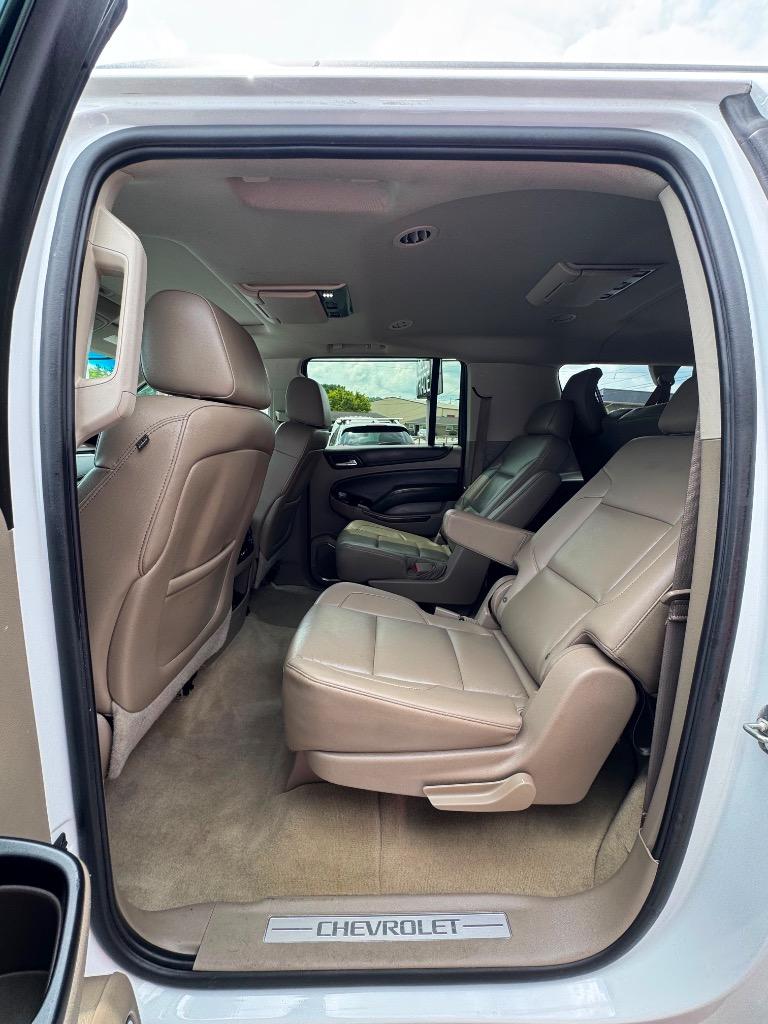 2015 Chevrolet Suburban - $17,995