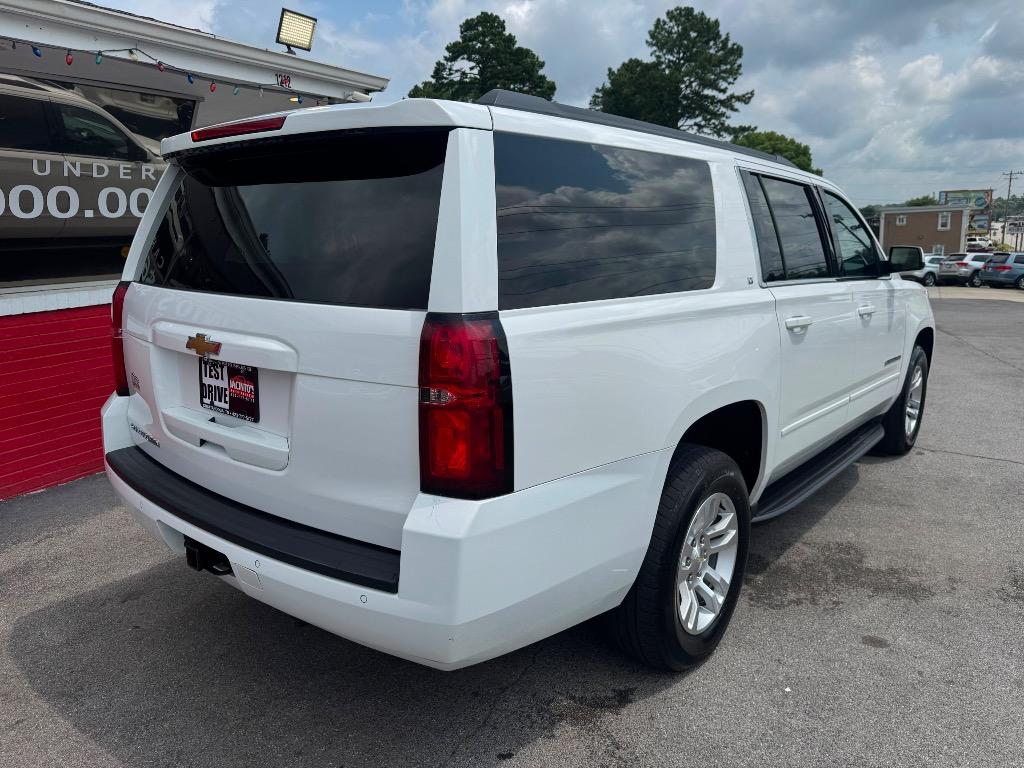 2015 Chevrolet Suburban - $17,995