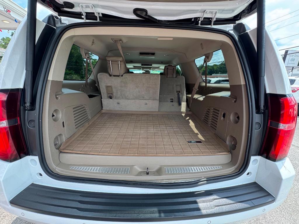 2015 Chevrolet Suburban - $17,995