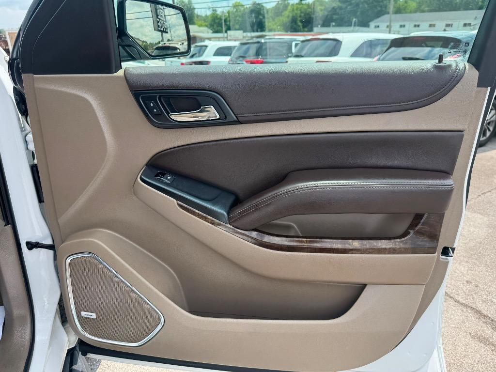 2015 Chevrolet Suburban - $17,995