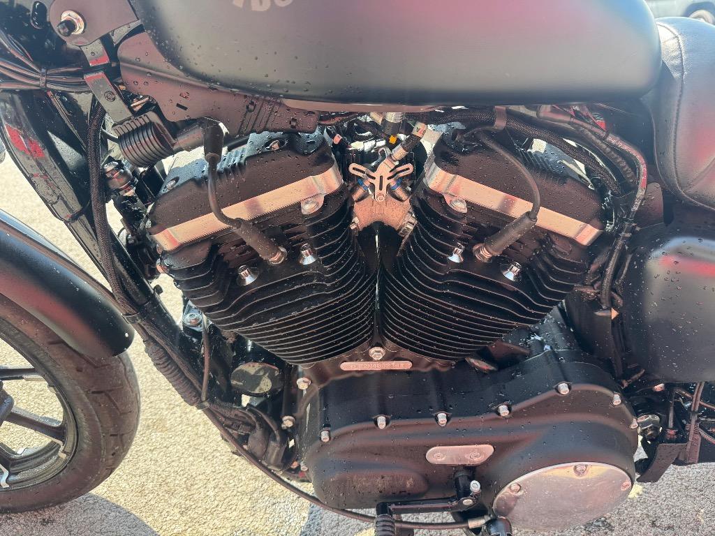 2022 Harley-davidson Iron 883 - $8,500