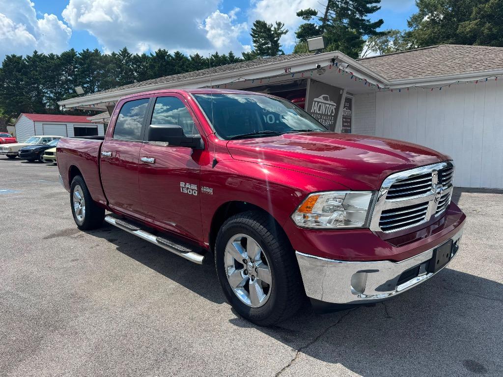 2015 Ram 1500 - $19,995