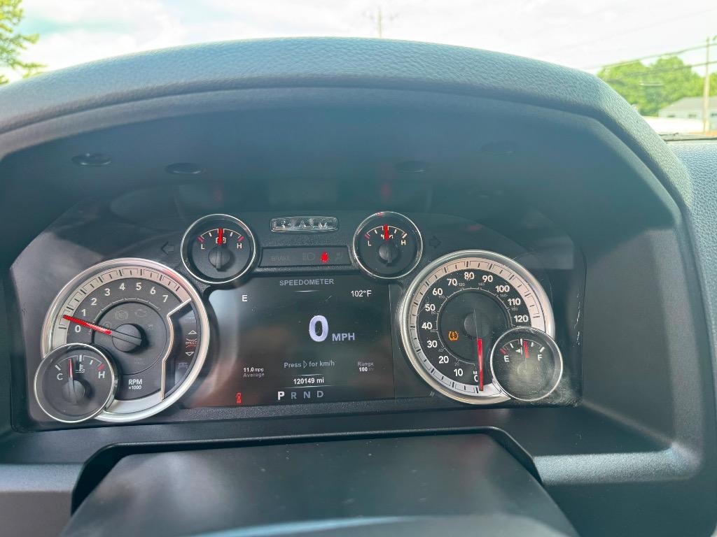 2015 Ram 1500 - $19,995