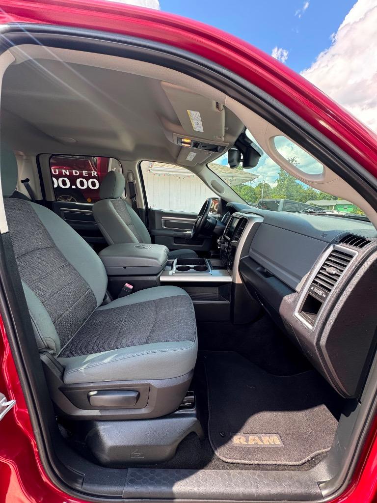 2015 Ram 1500 - $19,995