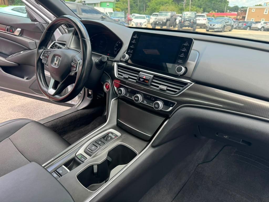 2020 Honda Accord - $22,995