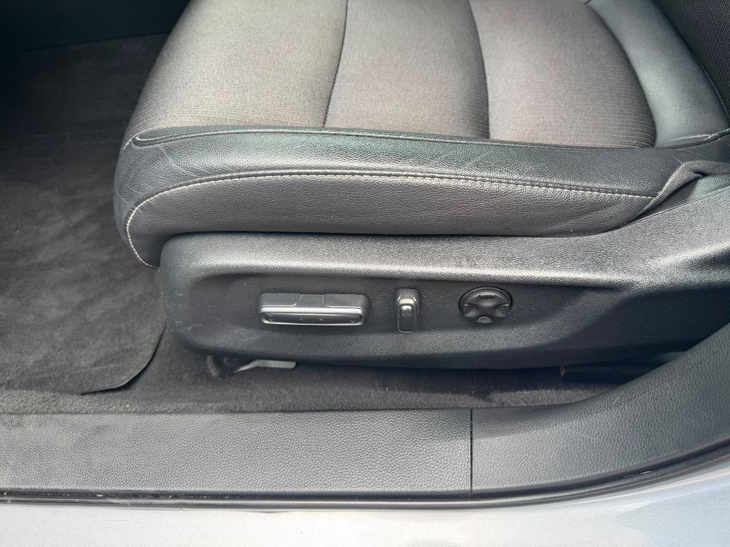 2020 Honda Accord - $22,995