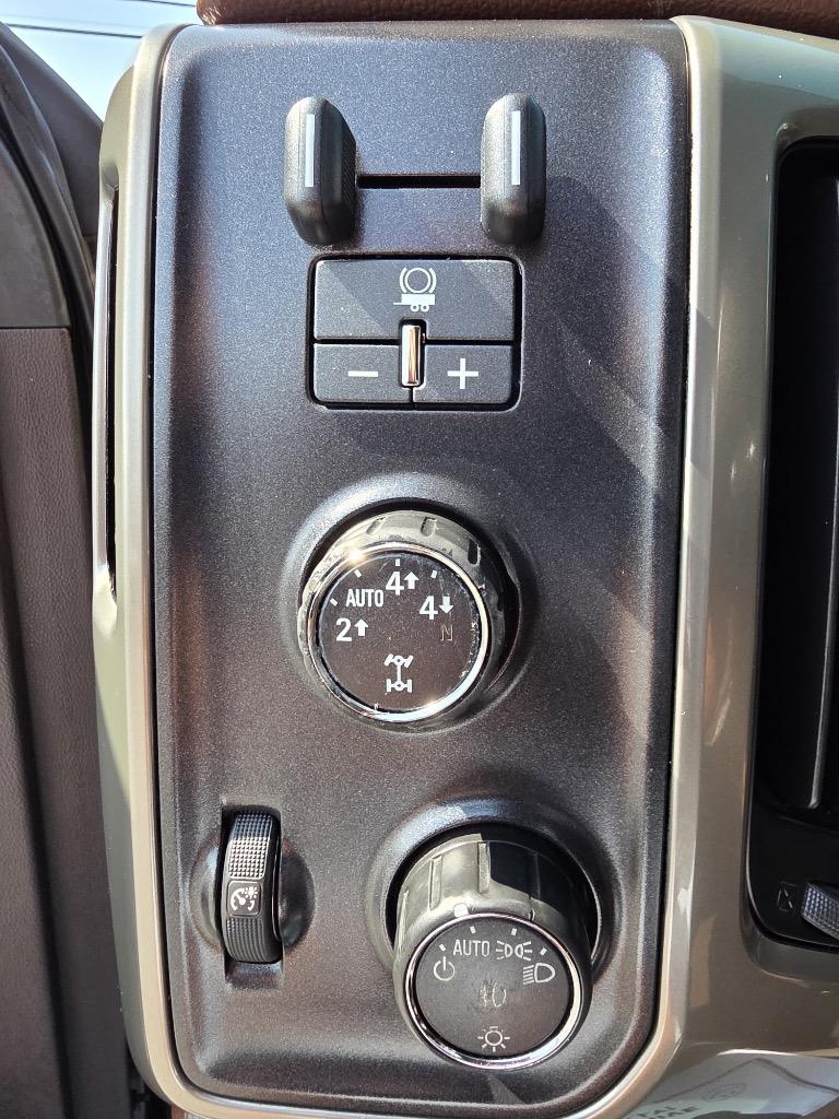 2014 Chevrolet Silverado - $19,995