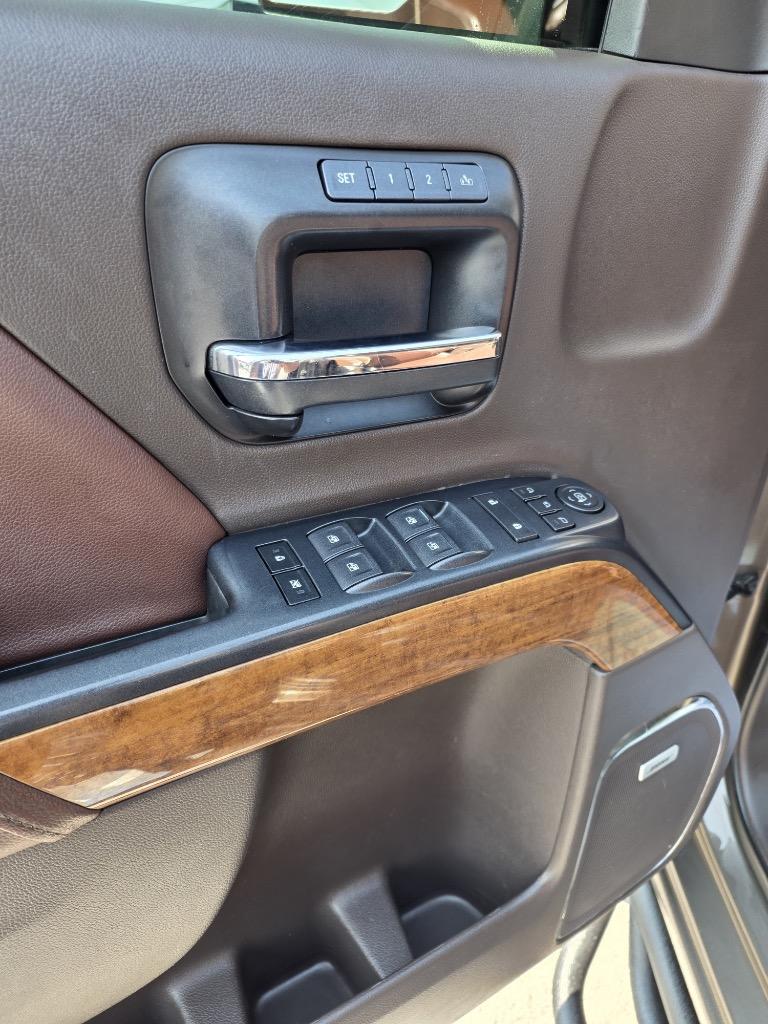 2014 Chevrolet Silverado - $19,995