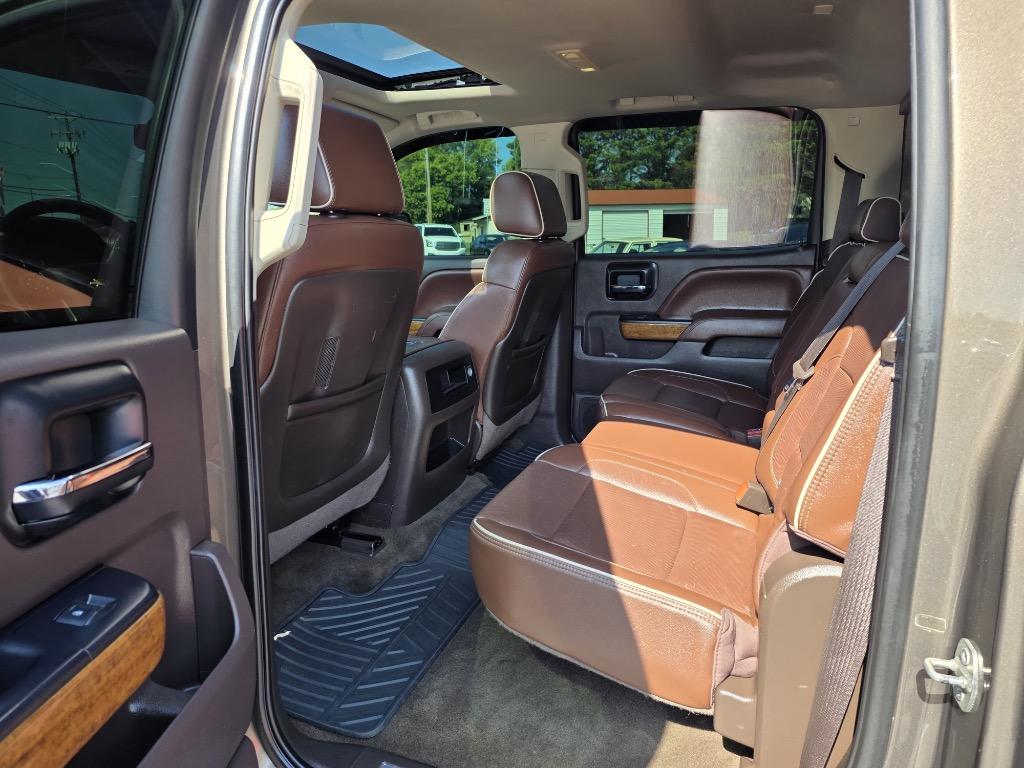 2014 Chevrolet Silverado - $19,995