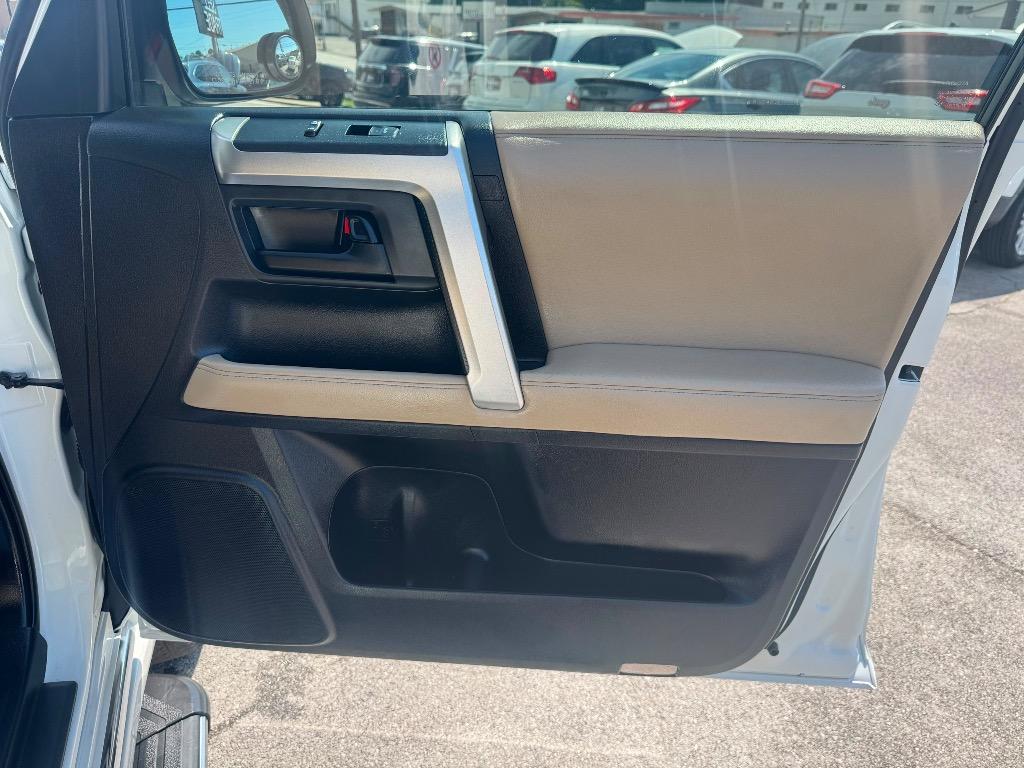 2013 Toyota 4Runner - $22,995