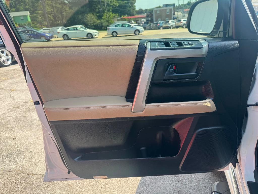 2013 Toyota 4Runner - $22,995