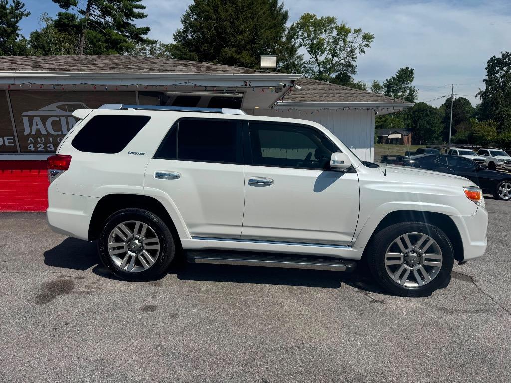 2013 Toyota 4Runner - $22,995