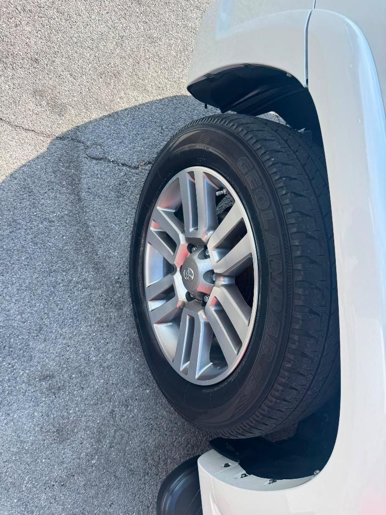 2013 Toyota 4Runner - $22,995