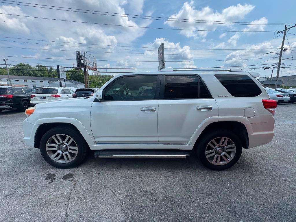 2013 Toyota 4Runner - $22,995