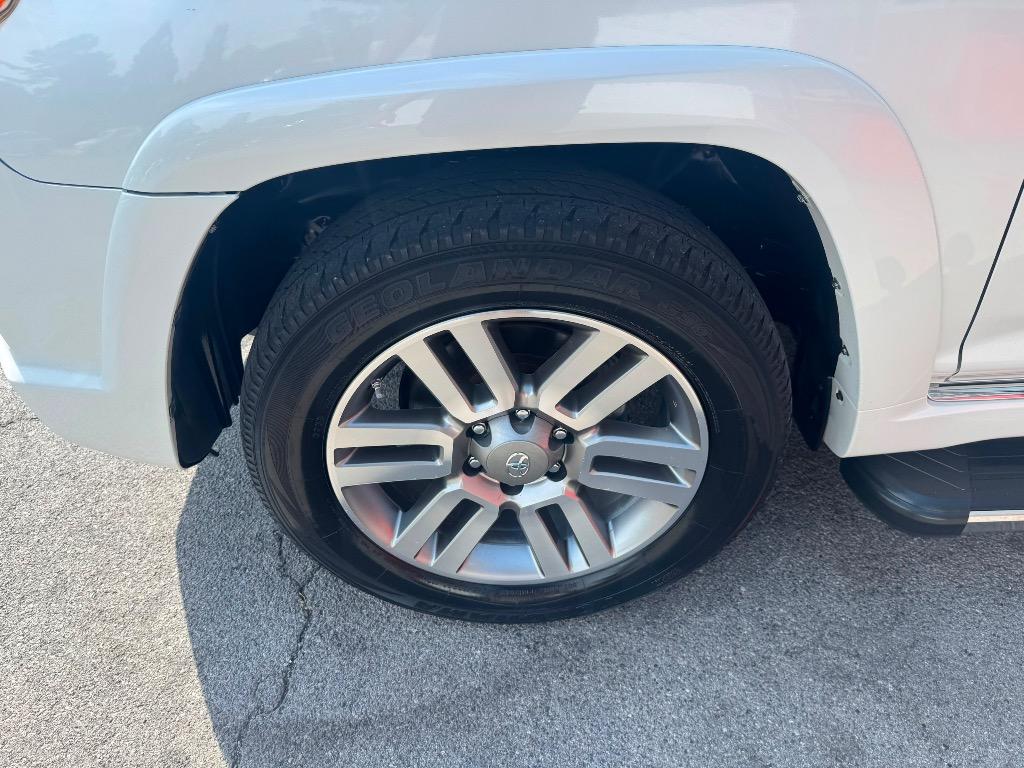 2013 Toyota 4Runner - $22,995