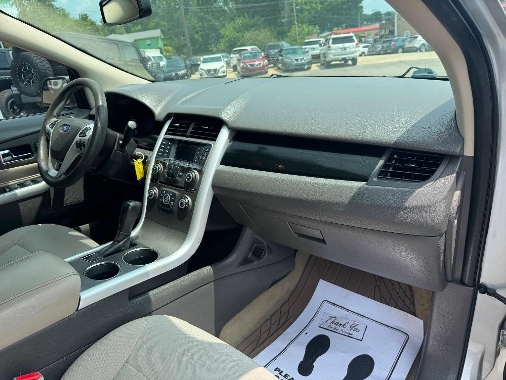 2011 Ford Edge - $5,995