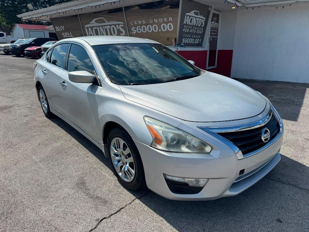 2014 Nissan Altima - $7,995