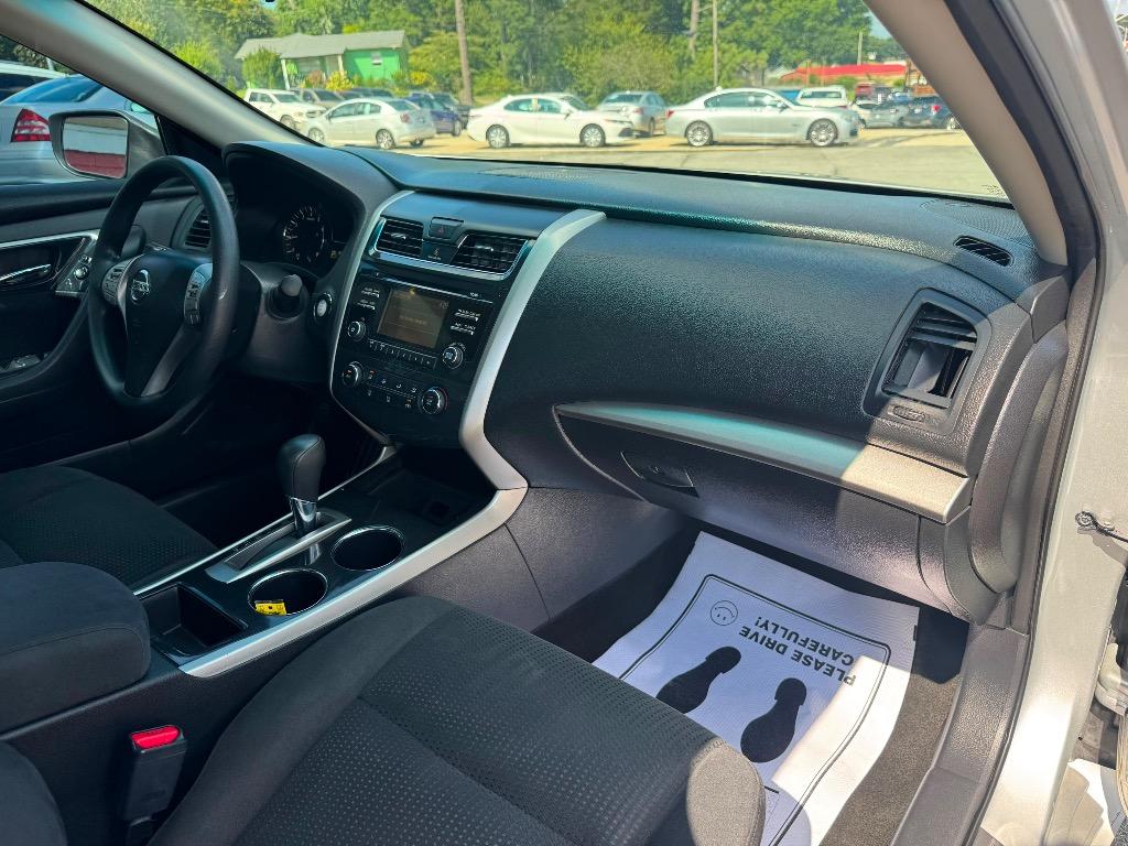 2014 Nissan Altima - $7,995