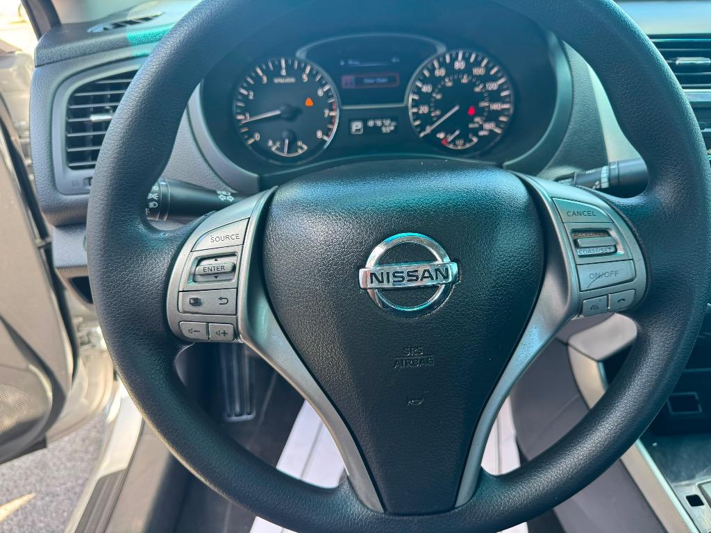 2014 Nissan Altima - $7,995