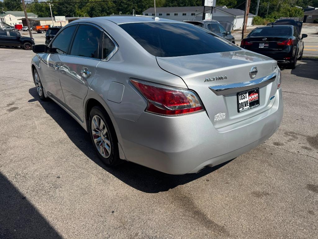 2014 Nissan Altima - $7,995