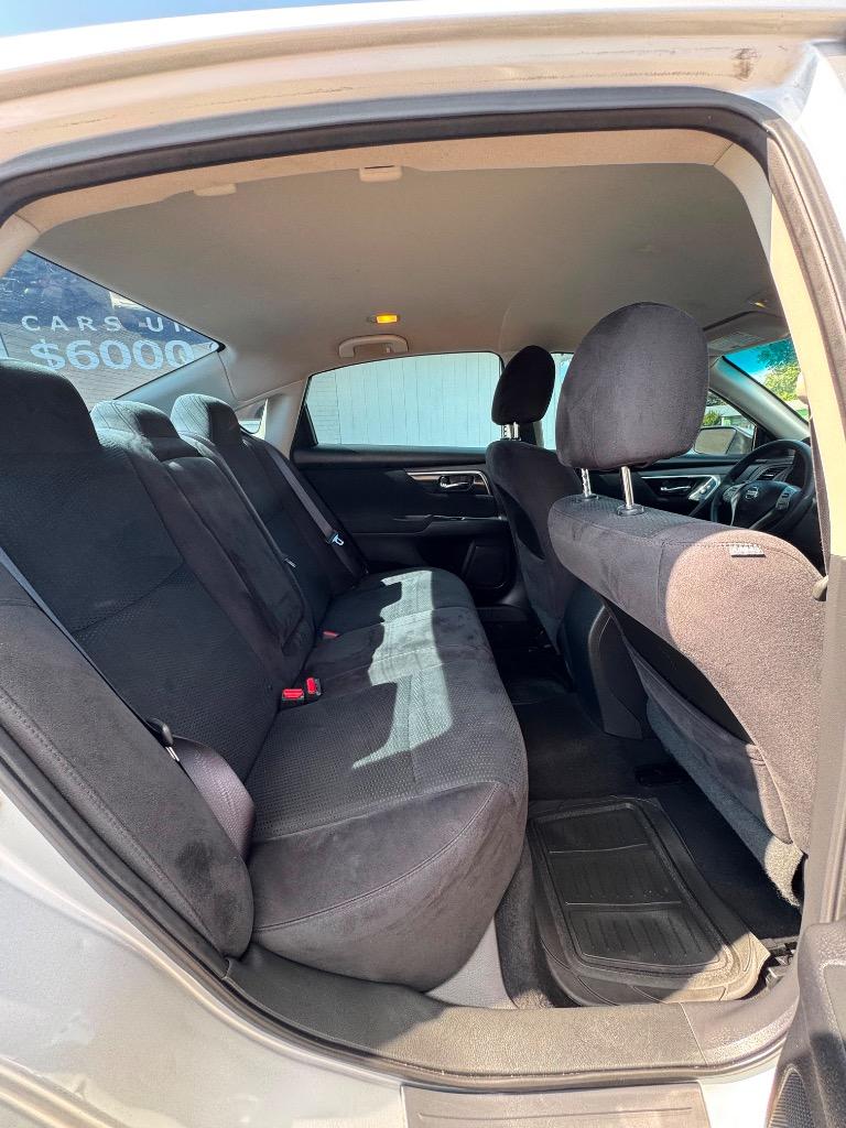 2014 Nissan Altima - $7,995