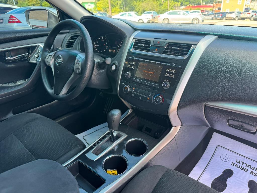 2014 Nissan Altima - $7,995