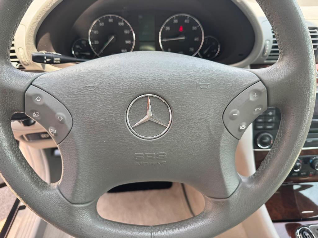 2005 Mercedes-Benz C-Class - $10,995