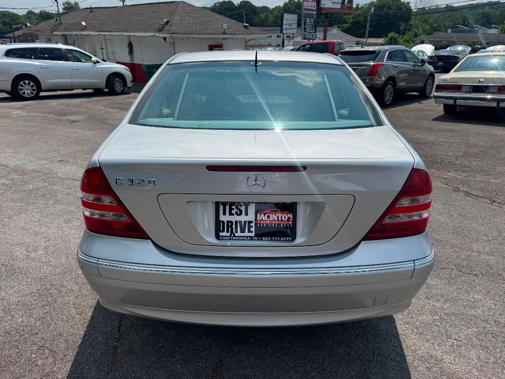 2005 Mercedes-Benz C-Class - $10,995