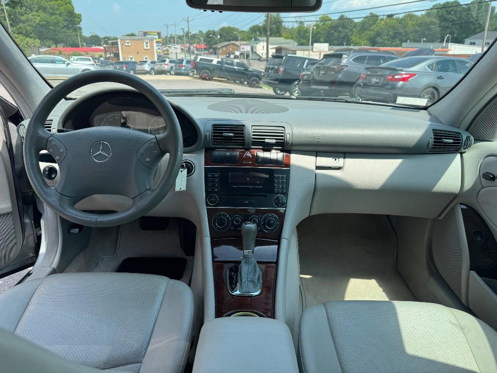 2005 Mercedes-Benz C-Class - $10,995