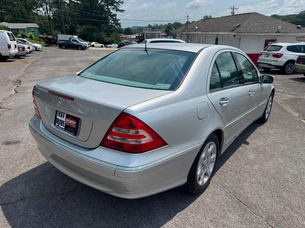 2005 Mercedes-Benz C-Class - $10,995