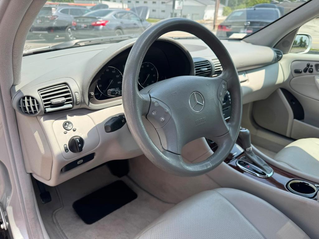 2005 Mercedes-Benz C-Class - $10,995