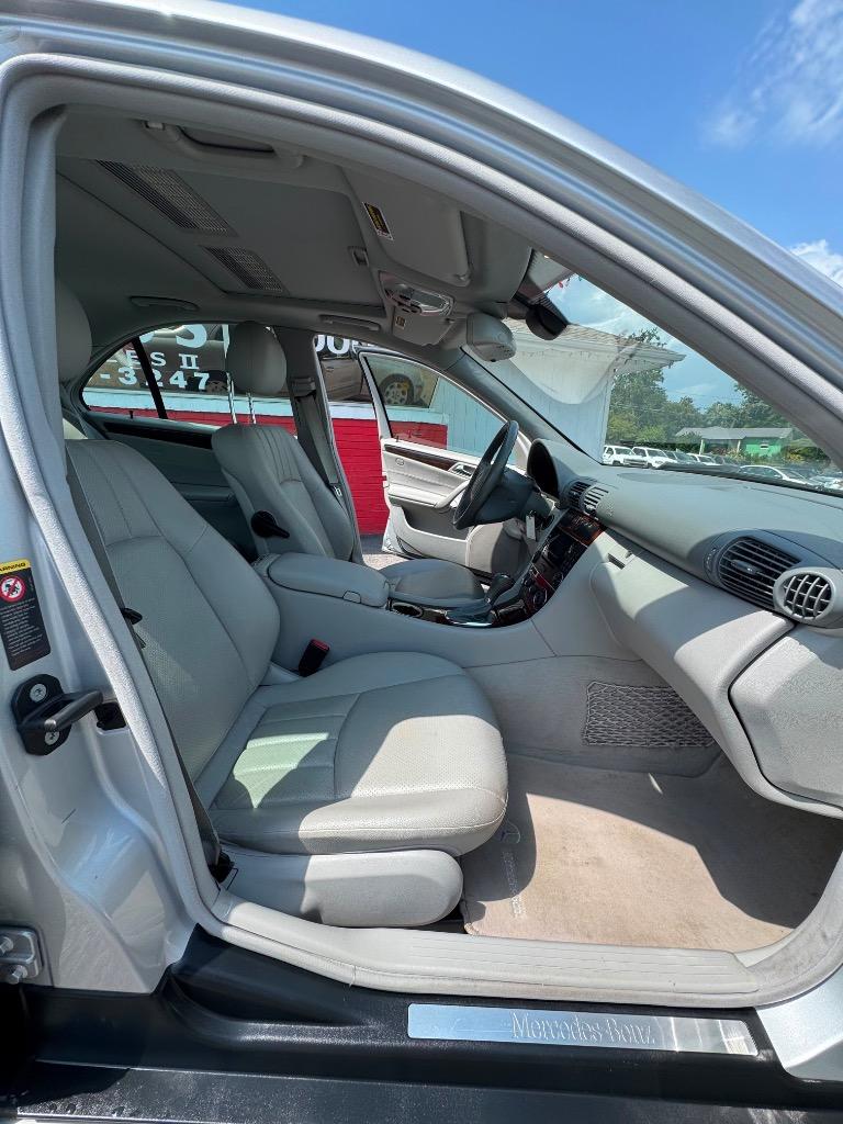 2005 Mercedes-Benz C-Class - $10,995