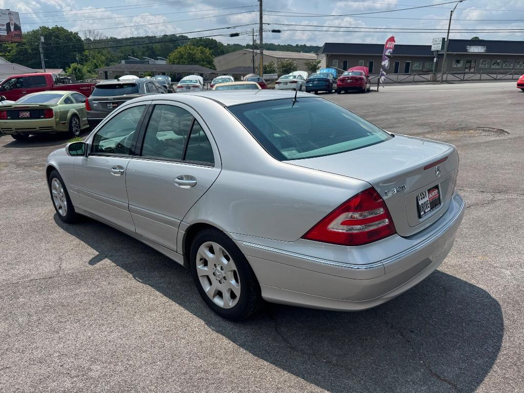 2005 Mercedes-Benz C-Class - $10,995