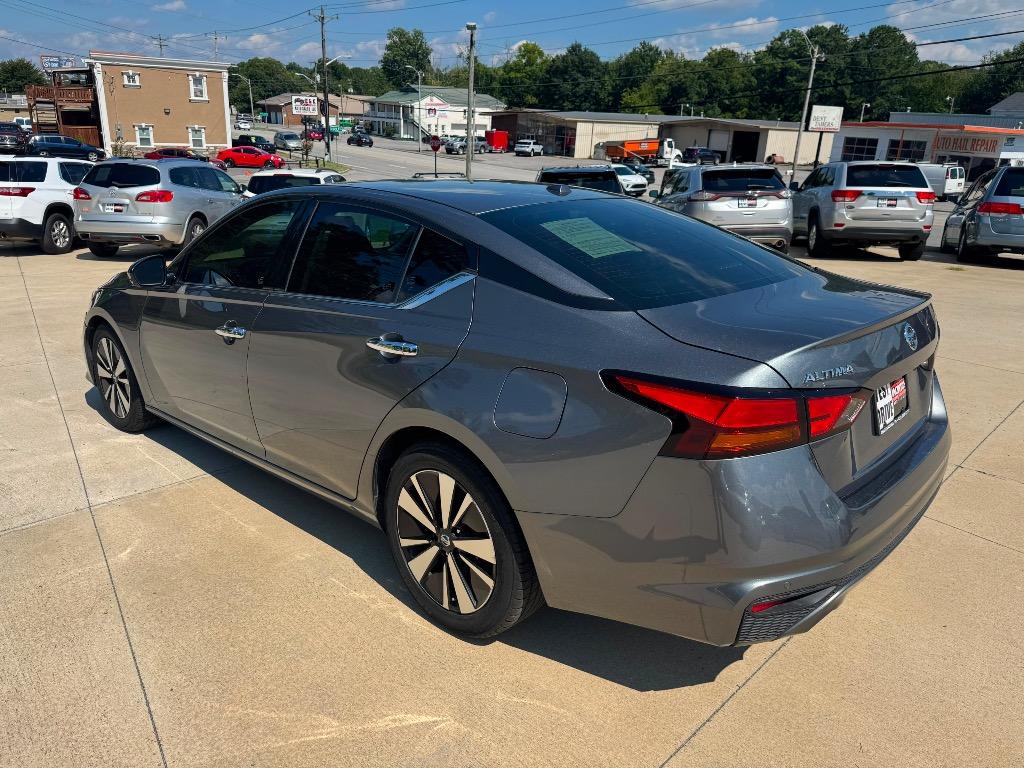 2019 Nissan Altima - $12,995