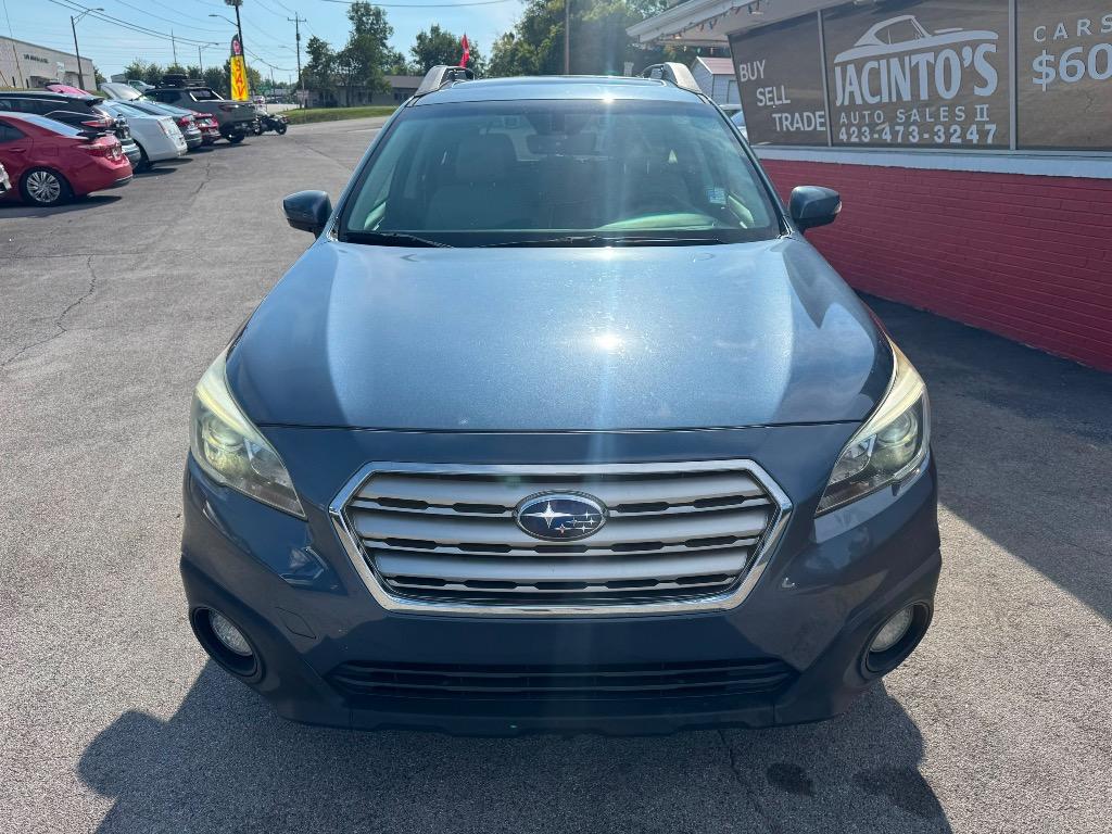 2017 Subaru Outback - $10,995