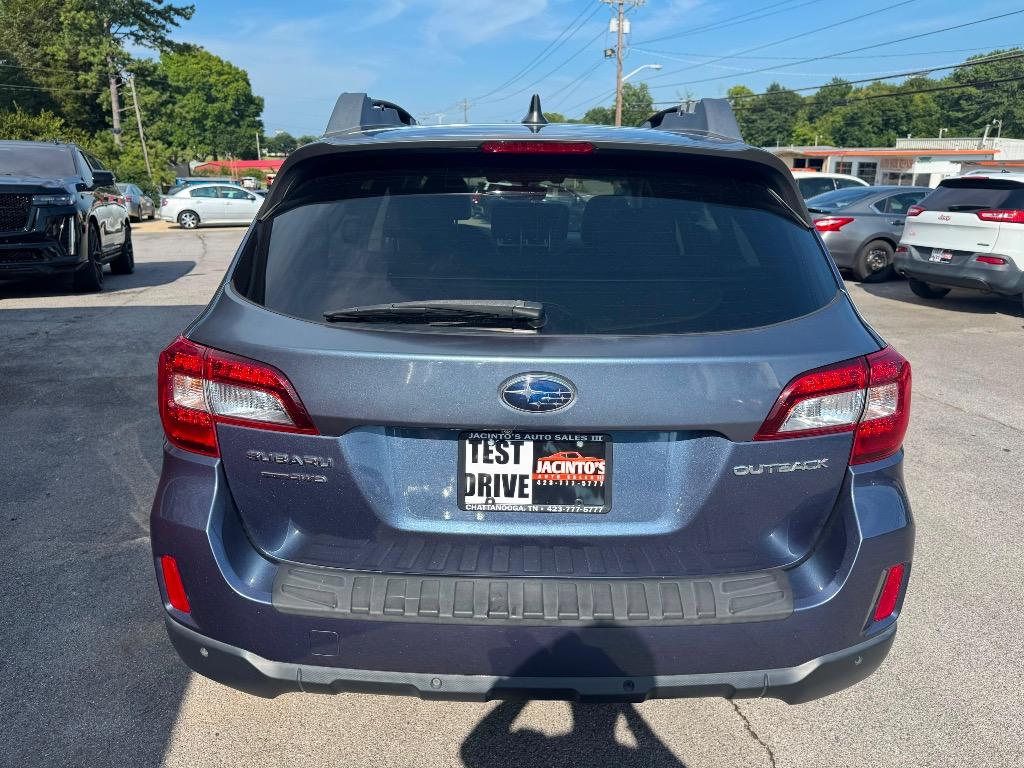 2017 Subaru Outback - $10,995