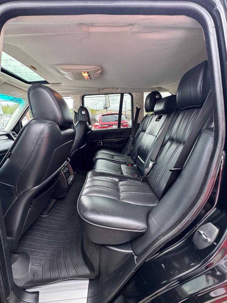 2012 Land Rover Range Rover - $8,995