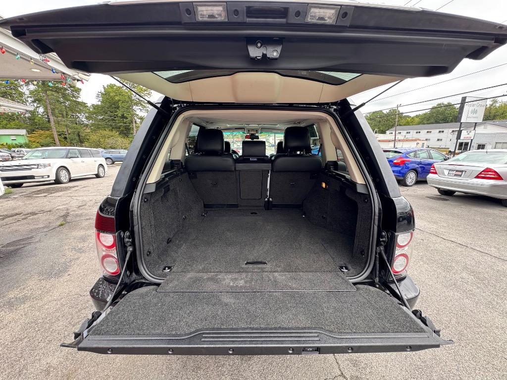 2012 Land Rover Range Rover - $8,995