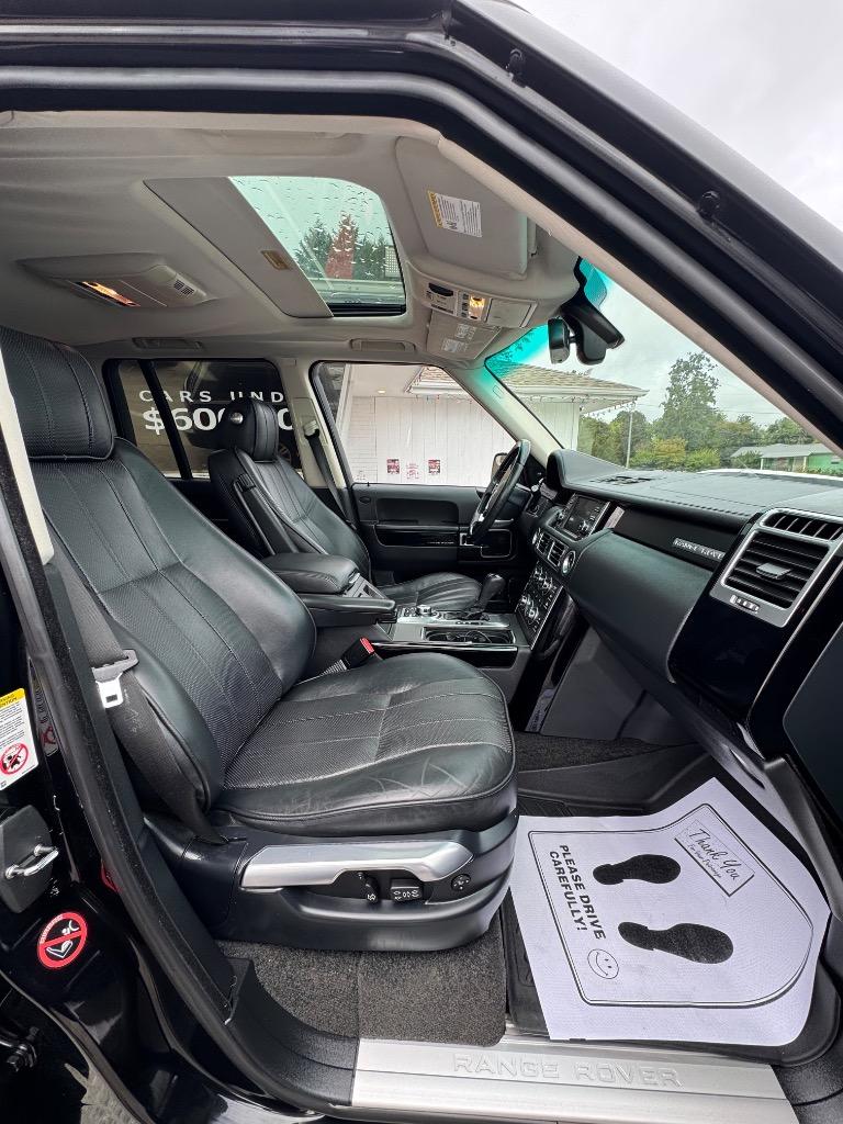 2012 Land Rover Range Rover - $8,995