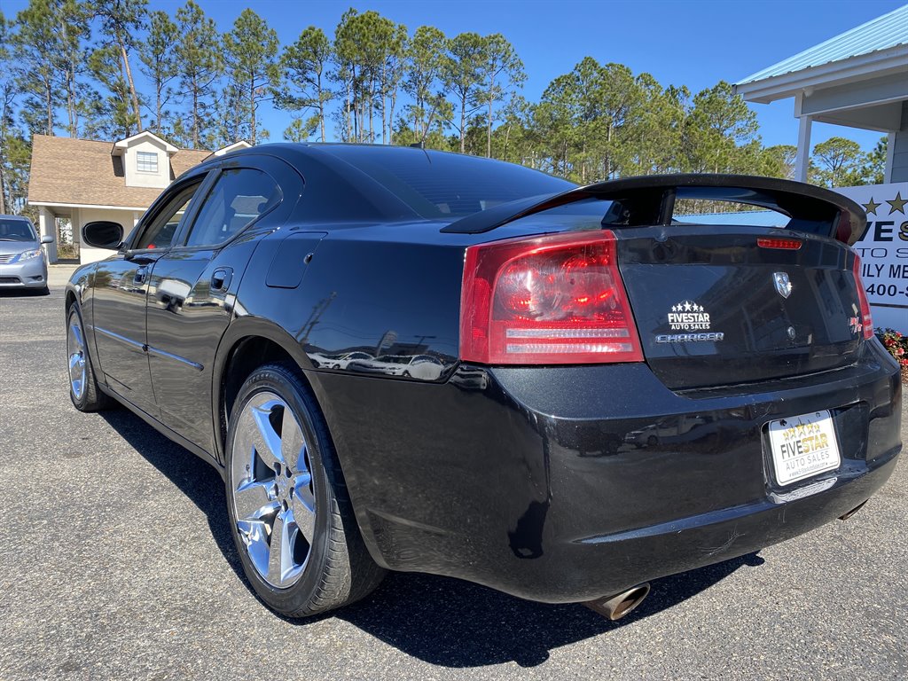 2008 Dodge Charger RT photo