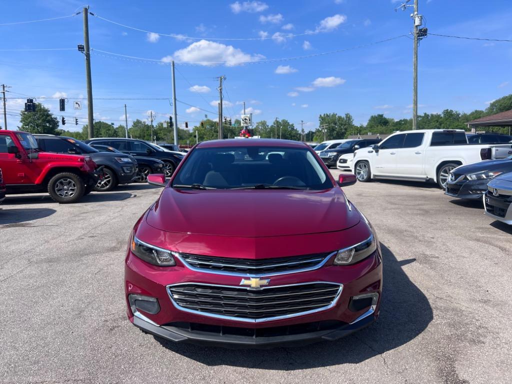 2018 Chevrolet Malibu LT photo