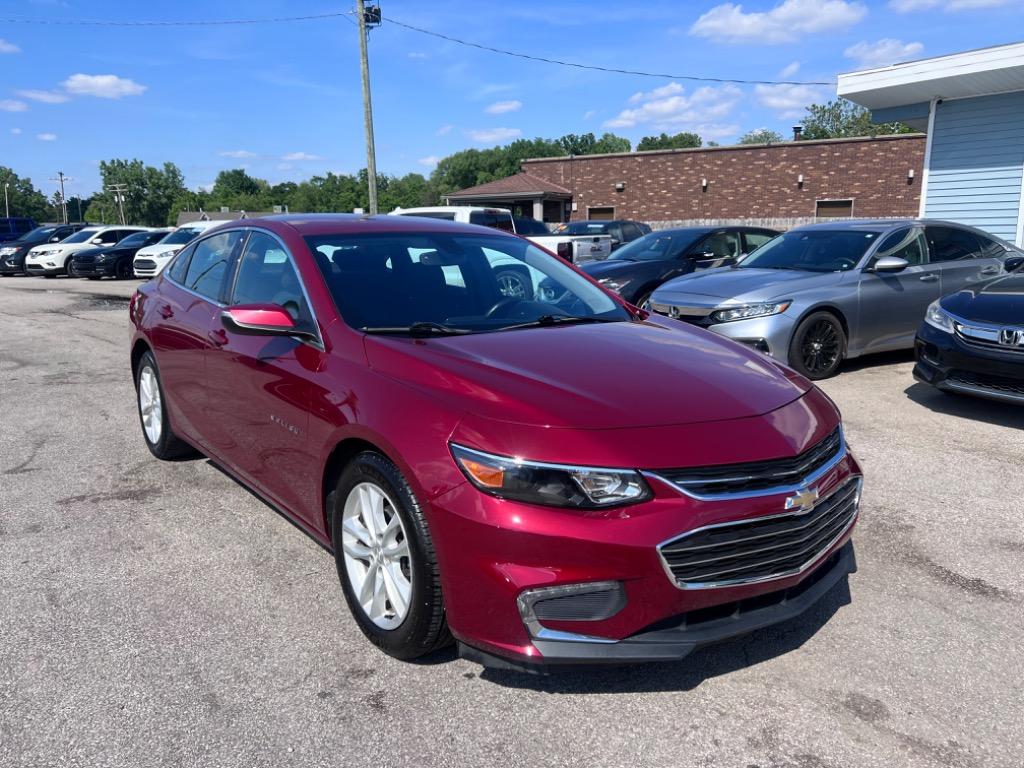 2018 Chevrolet Malibu LT photo