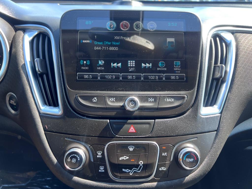 2018 Chevrolet Malibu LT photo