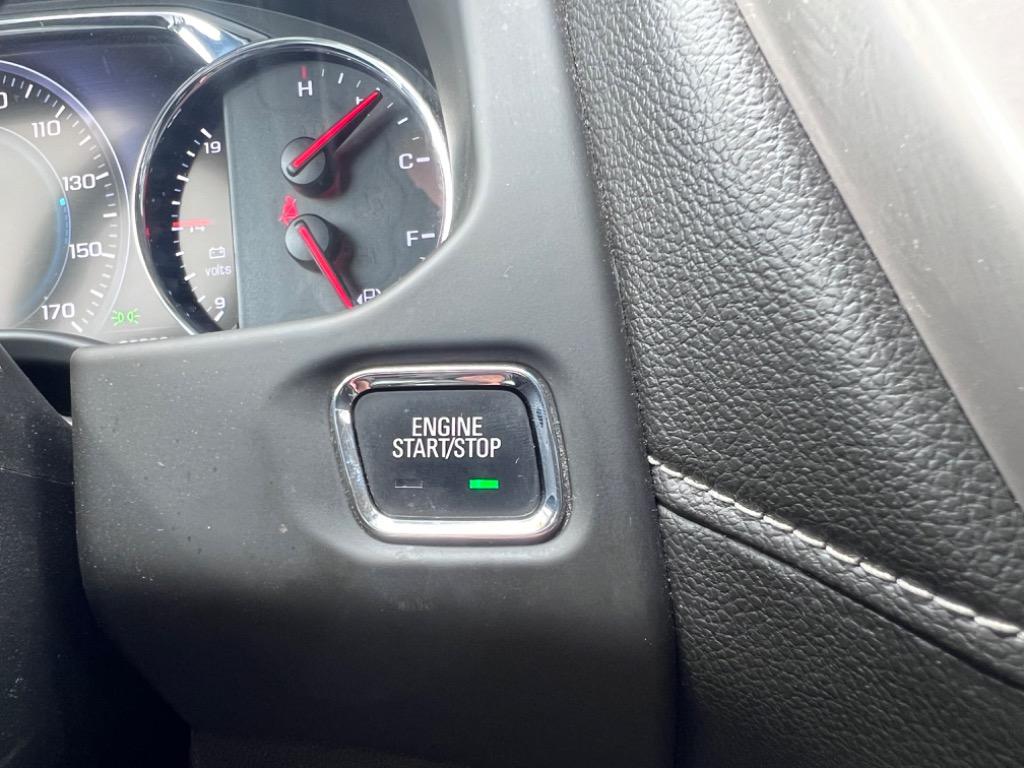 2018 GMC Acadia Denali photo