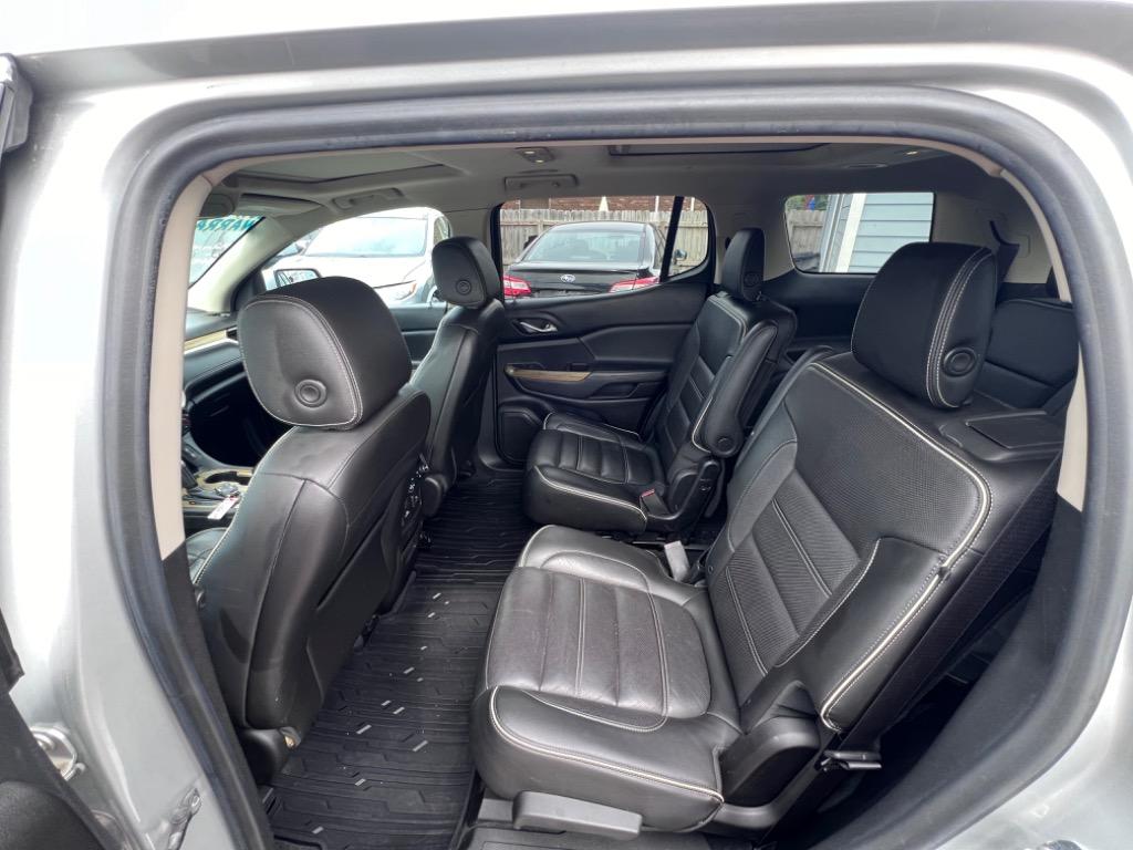 2018 GMC Acadia Denali photo