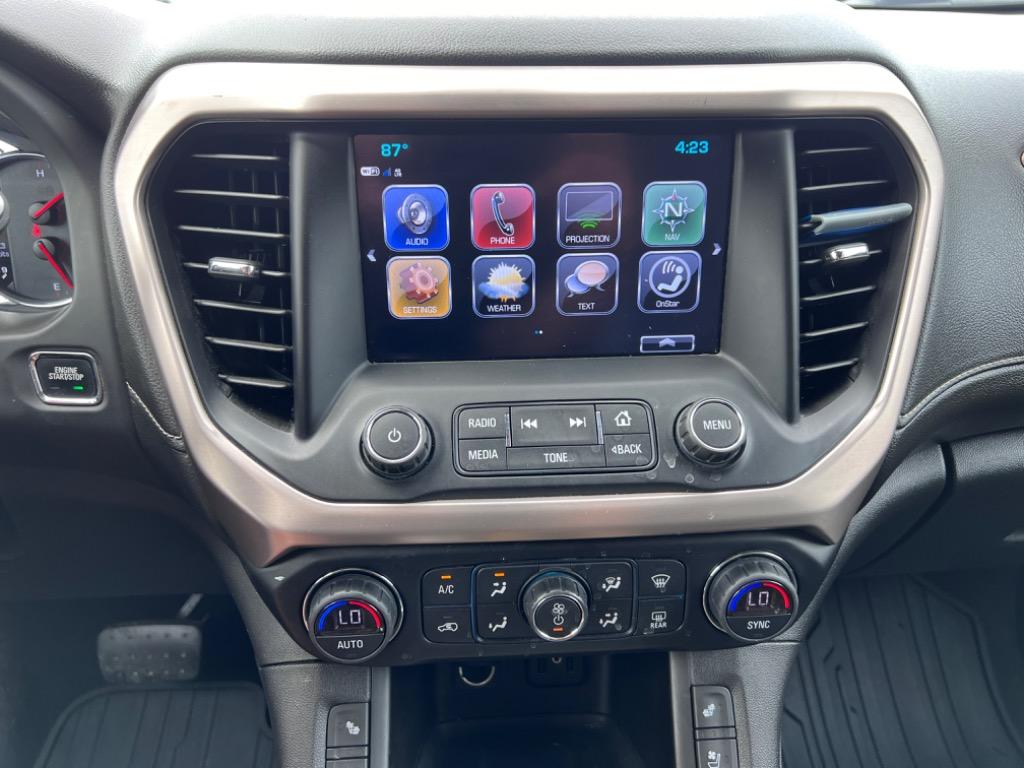 2018 GMC Acadia Denali photo