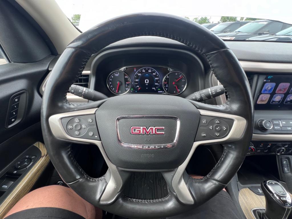 2018 GMC Acadia Denali photo
